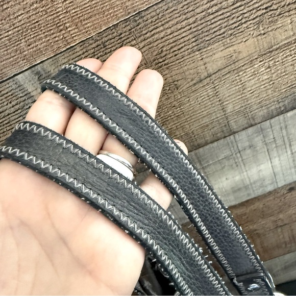 B. Makowsky Tri Color Stylish Genuine Leather Large Bag - Picture 6 of 11